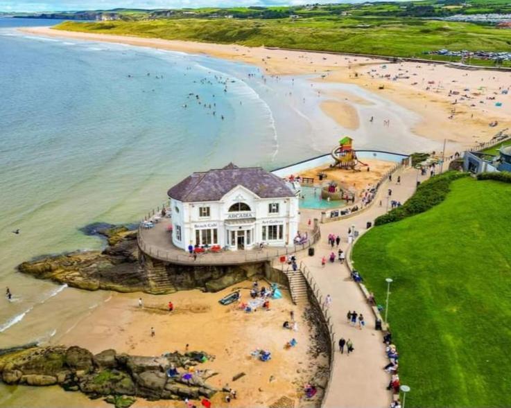Avarest House Bb Adults Only Portrush Eksteriør bilde